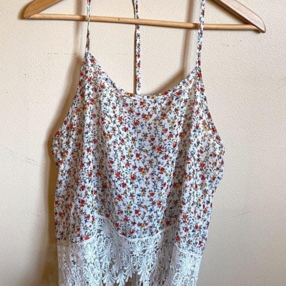 Boutique floral tank